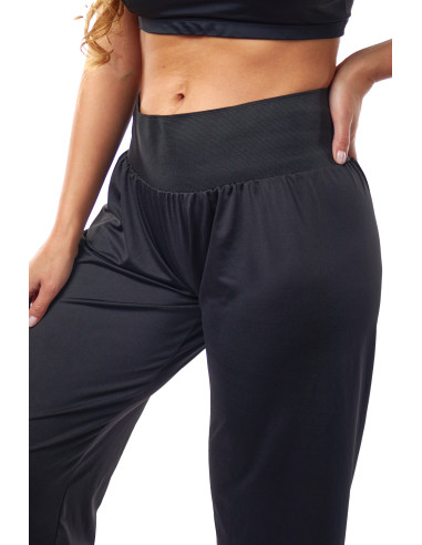 Calza bombacha elasticada de mujer marca Kalypzo 5